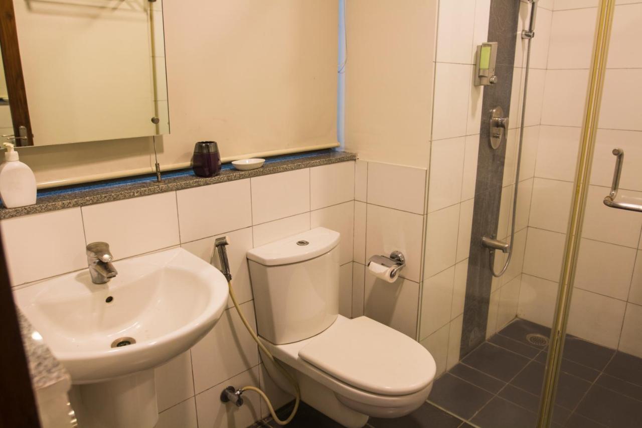 Dhans 3* Chennai